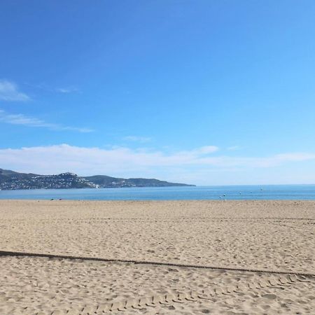 Delta Muga, Piso Muy Cerca De La Playa Διαμέρισμα Empuriabrava Εξωτερικό φωτογραφία