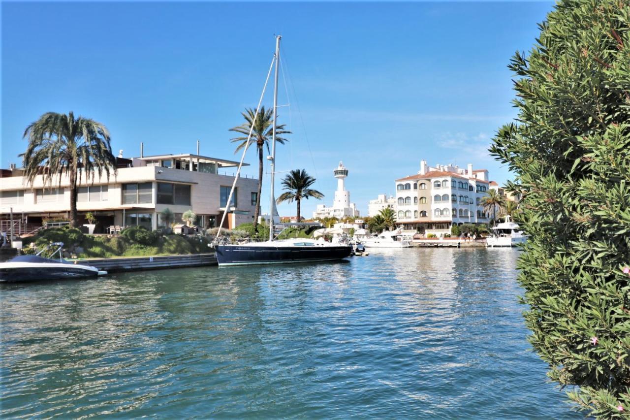 Delta Muga, Piso Muy Cerca De La Playa Διαμέρισμα Empuriabrava Εξωτερικό φωτογραφία