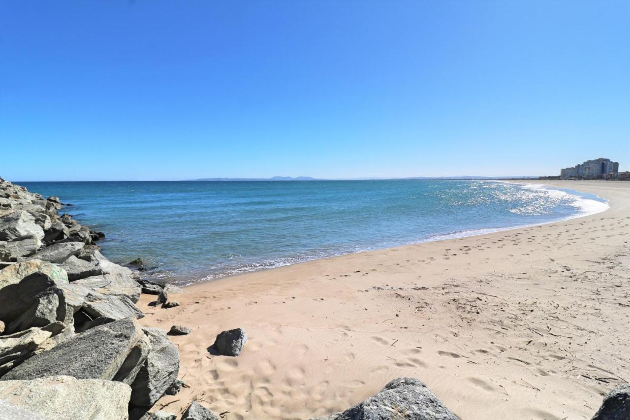 Delta Muga, Piso Muy Cerca De La Playa Διαμέρισμα Empuriabrava Εξωτερικό φωτογραφία